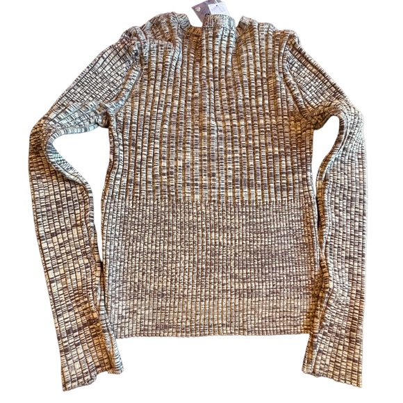 House of Harlow 1960 Brown and Tan Button Front Long Sleeved Sweater - Picture 6 of 13